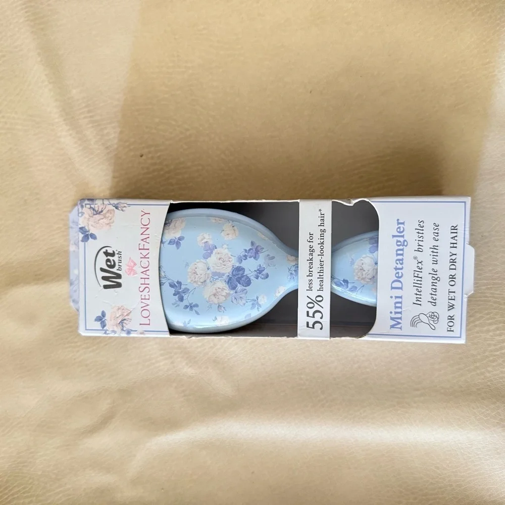 LoveShackFancy X  Wet Brush MINI Detangler Brush Everblooming Rosettes